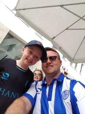 50 odd yr old dad of 2, Wednesdayite, Stone Roses worshipper, https://t.co/wkp4kbwHzV DJ. Oh, and #fuckcancer
https://t.co/uCu2I9Zrnf