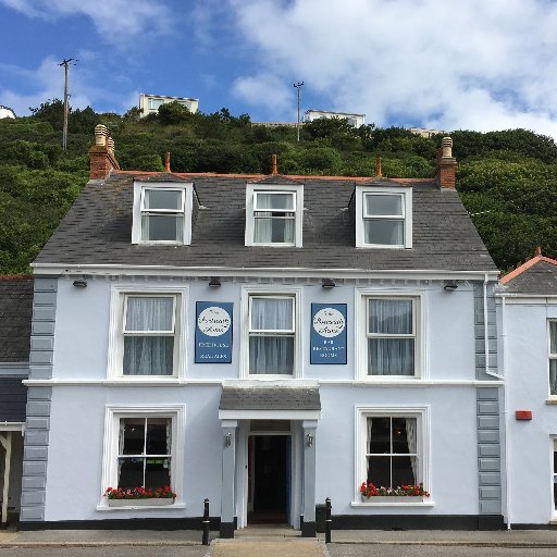 The Portreath Arms is a traditional public house with accommodation serving good ales and delicious food.