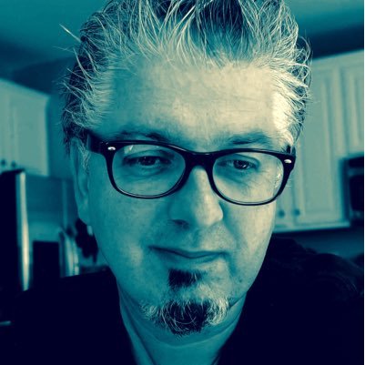 Luna & Zara's Dad, Yvette's husband.
Parttime #geek, addicted to #f1, #scalemodels, #architecture, and #design. Tweets = My personal opinion.