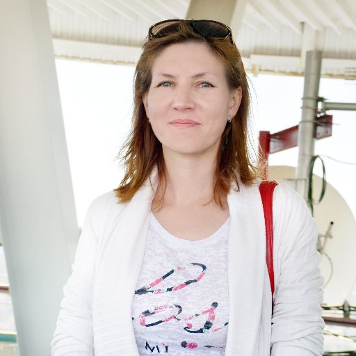 nyutatuta_L's profile picture. 