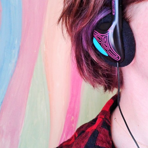 New creator to the ASMR YouTube community, exploring tingles and pleasant sounds :)
