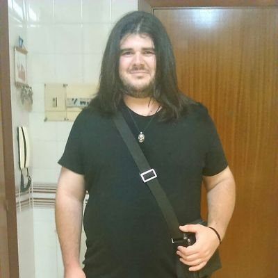 me encantan los juegos de rol y mesa Afiliado en twitch, me encanta el Rock y metal y aficionado fotógrafo