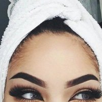 makeup✨✨✨ (@fleekyglow) 's Twitter Profile