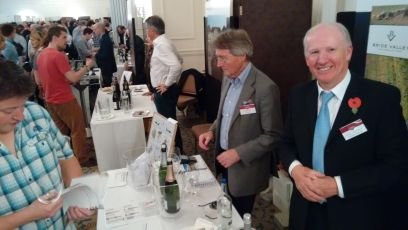 Tours manager at Furleigh Estate vineyard and winery. Loving meeting people who enjoy learning about and drinking great English wine. WSET Level 3.