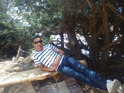 4MhmFobb3QsVgUx's profile picture. 