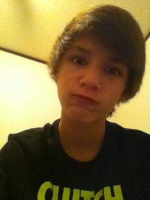 Lelandgav16's profile picture. 