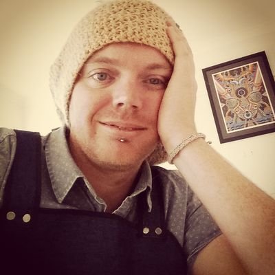 Chef in Newcastle Au. Tweets not always about food sometimes - art coffee snacks beverages containing booze & things that grow in dirt - #Foragers Rest