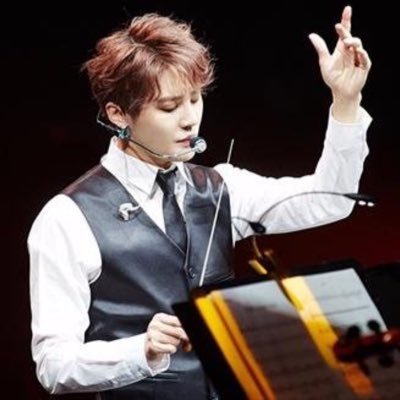 ジュンス XIA JUNSU 김준수を尊敬しています✨ 2016年3月のバラコンで存在を知って、歌の上手さとダンスのカッコよさ、それ以外の可愛さのギャップにやられてます💘 韓国語はゆるゆる勉強中 ‼️ジュンスの曲を弾いてみるチャンネル↓↓