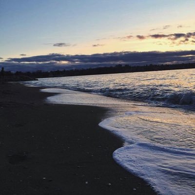 rwayat_ii's profile picture. هذي اول روايه لي✨ ،رتويت بليز