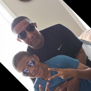 i am a South African (Durban)now living in Canada. Enjoys HORSE racing ,SOCCER AND TRADING