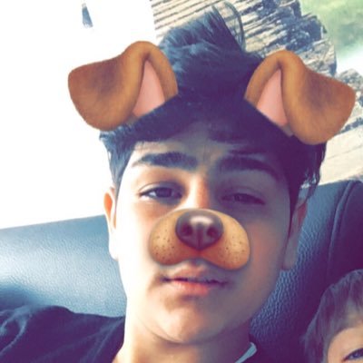 CRAZY Guy Viner/entertainer op insta 15.3k volgers Wants to make his dreams come true #yeah insta lolhoek_official Eneuh F***de haters