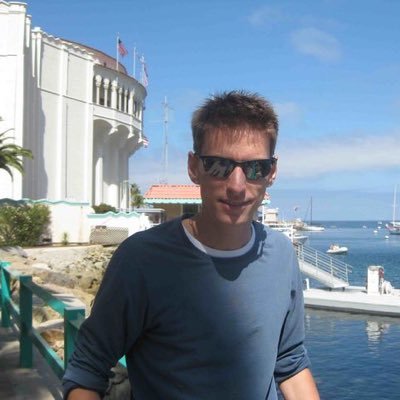 ZillAndreas's profile picture. Father, citizen of 🇺🇸 and 🇨🇭, avid🏃‍♀️ and 🏊‍♀️. interested in all things ✈️ 🚀🪐 and renewable energy. Tweets about stocks ≠ advice. ERAU, UCI alumni.🦺