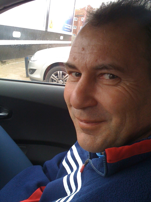 Lawyer, real tennis and sailing enthusiast. Retweets and likes just mean 