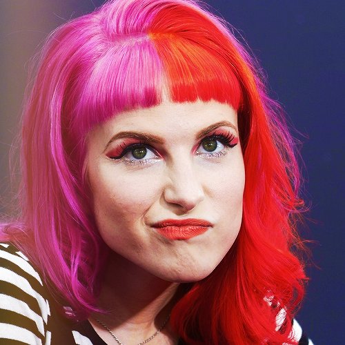 Twitter oficial de mi idolo? Hayley williams :3 Noticias, fotos, Juegos y de más! ♥ Follow us! lml ☺ ▌▌▌