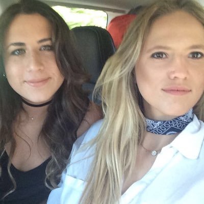 marianavlncia's profile picture. 