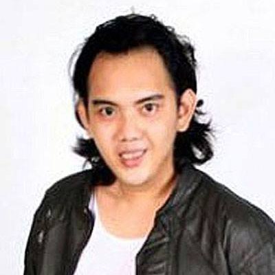 tri_junianto's profile picture. gitaris, song writer