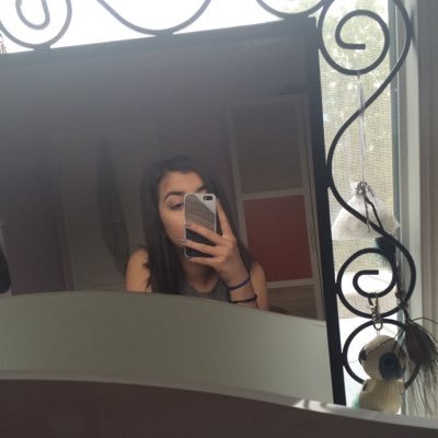 Madeline_Whale's profile picture. larry