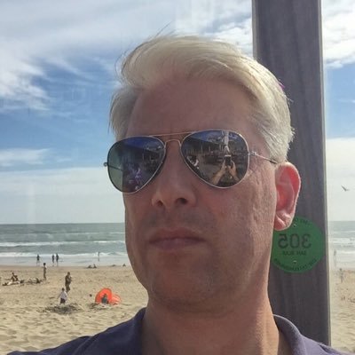 Econoom | Docent | Ajax | Gen X | personal finance entrepreneur | auteur van het personal finance doe-boek | https://t.co/RNJq8ik0EI