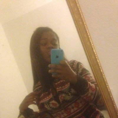 Add me on kik at taken_by_babe__ n sc tacole_love