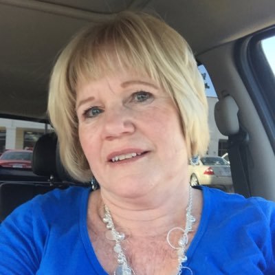 9Xmeemaw's profile picture. I love Jesus, my kids, grandkids, LuLaRoe, my job as a Special Ed Teacher Assistant, and photography.