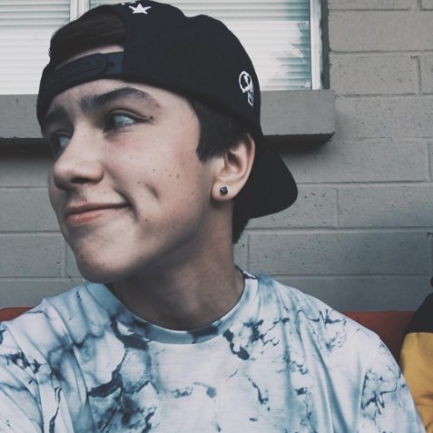 Dolan_butts_'s profile picture. ☆Turn on post notifs☆ ◉‿◉GRAY AND ETHAN FOLLOW◉‿◉.