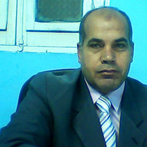 انا حمدى سعيد محمد محامى واعمل محامى حر وعندى مدونة  متنوعة أكتب فيها فهى قانونية وعامة ومتنوعة ورابطها مع تغريداتىأرجو منكم زيارتها وتقبلوا منى تحياتى جميعا