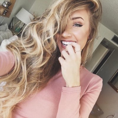 _Sxsha_'s profile picture. ≫ Your love's a fucking drag, but I need it so bad, you're worse than nicotine ≪ 「20 | Single | Bi 」