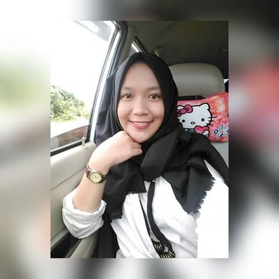 Follow my Instagram @tririniandriani, my line tririni12345