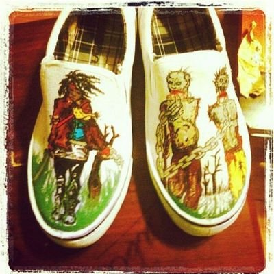 Zwoink's profile picture. New York based tattoo artist.
comic book style Walking Dead fan zombie lover
IG-@ant_does_tattoos
FB-@anthonygutierrezart