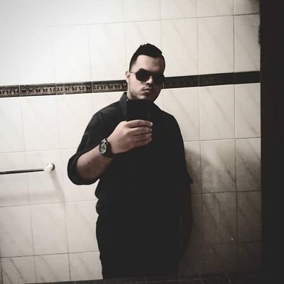 CMB™ Family
Ig:bayroncmb
UT- Ingeniería
19yo
Sc-bayronofficial