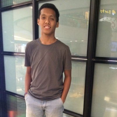 ray17pongdatu's profile picture. Jika ada hal lain yang menakjubkan di dunia ini selain cinta, adalah sepakbola