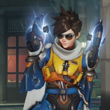 Lena Oxton (Tracer) - MyWaifuList