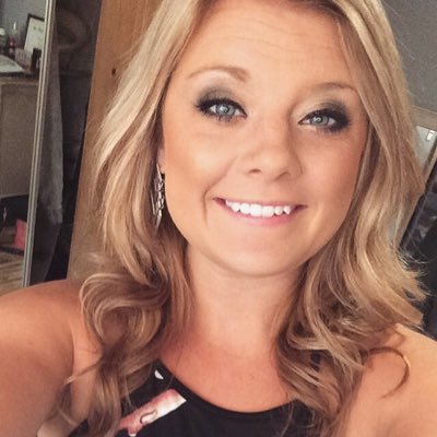 laurenebbett's profile picture. tough times don't last, tough people do.