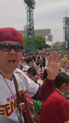 どもども♪♪

自由人による
自由人の為の
小言です（笑