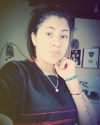 Eternamente enamorada de mi amor
J.G