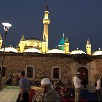 knz2003's profile picture. 