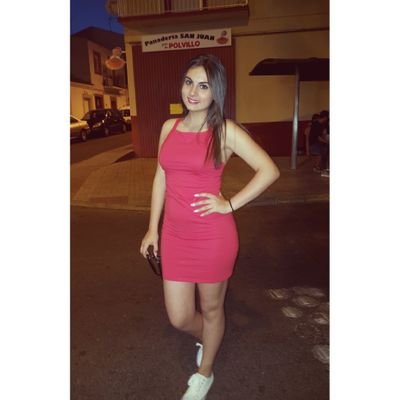 Sujeta fuerte lo que tienes, golpea fuerte lo que aprieta.
Instagram angela_ms6