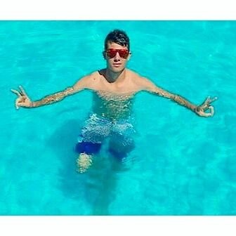 GabrielTiago19's profile picture. seja positivo, a vida retribui !               snap: gabrieltiago78