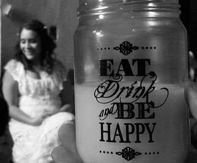 Yoalli_Ehecatl's profile picture. ¡Tlasojtla Yoli! Mamá del pequeño Mikel y la pequeña Maya. Trabajadora social por naturaleza y profesión. Cronista de historias.