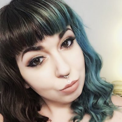 Makeup Artist, SFX,Gamer, Cat Mom, Kinky, Performance Artist, Foodie, Cosplayer, Nerd Extraordinaire