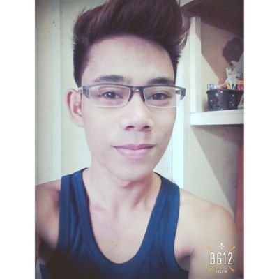 RowelanPerilla's profile picture. 