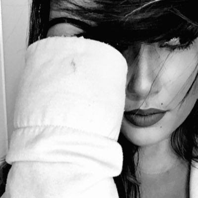 glambarbyjess's profile picture. 24/7 GLAM