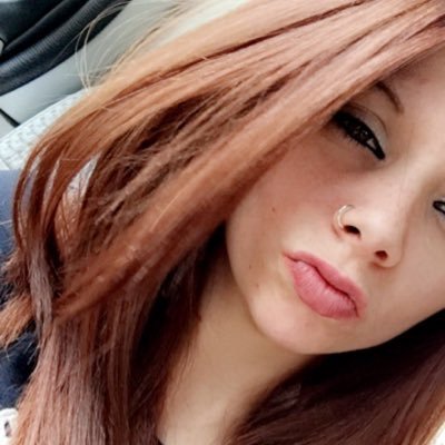 CourtneyLynnx95's profile picture. 