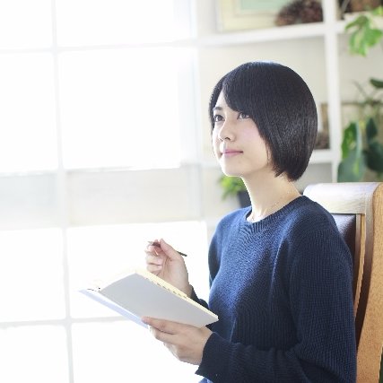 rplay_career's profile picture. 「最高のキャリア・人生を選択する」を実現するRplayの転職支援アカウント。
エンジニア編集長で、『 虐げられたエンジニアの生きやすい世界に日本企業を変えていく 』 というのが裏の使命です！
転職時の年収アップ、書類選考、面接術など転職のコツや求人情報、企業口コミなどを掲載中。
 新卒向け情報は @rplay_mag