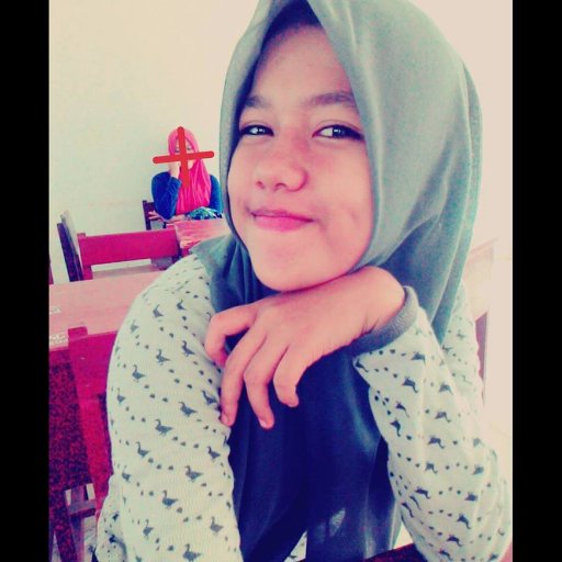 Pard of @LusiSweetLy yang cantiknya kagak pudar-pudar.Follow aja kalo ga percaya! Eaaakk