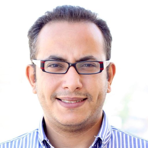 مدون ومهتم بالتسويق الرقمي واعتقد اننا كعرب امامنا الكثير في فهم وسائل الاعلام الاجتماعي والتسويق الرقمي
لا اعترف بالمعرفة المطلقة ولكن احاول