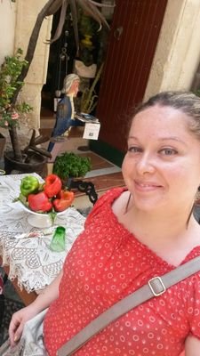 NellyTringale's profile picture. Mother, reader, teacher, travel-addict and wife.