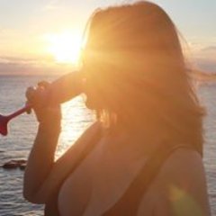 O que me importa são os atos e, mais que os atos, os sentimentos. É a alma que está em questão. O amor é eterno, e se acaba, não era amor. POUCO AMOR NÃO É AMOR
