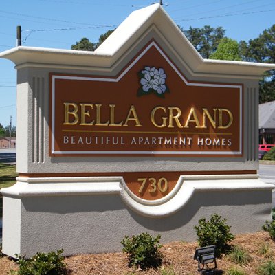 One & two bedroom apartments with large floorpans for rent in Marietta, Georgia! Bella Grand is conveniently located close to shopping, dinning & entertainment!