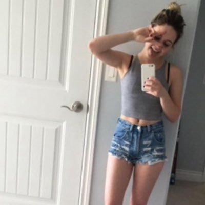 lovinglikebea's profile picture. lol you're not bea // 5/25/16